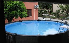 Apartments Adelita